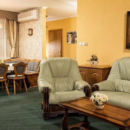 Hotel-penzion Zacher 3* Piest'any